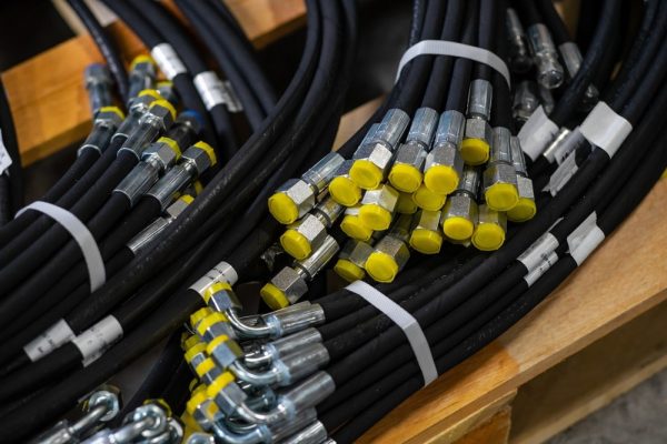 Bundle,Of,New,High,Pressure,Hydraulic,Hoses,In,A,Package.